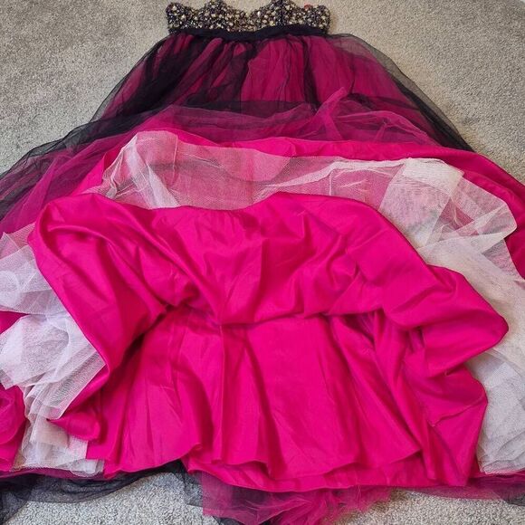 Flirt by Maggie Soterro Strapless Tulle Prom Dress Ball Gown Size 8 - Picture 9 of 10